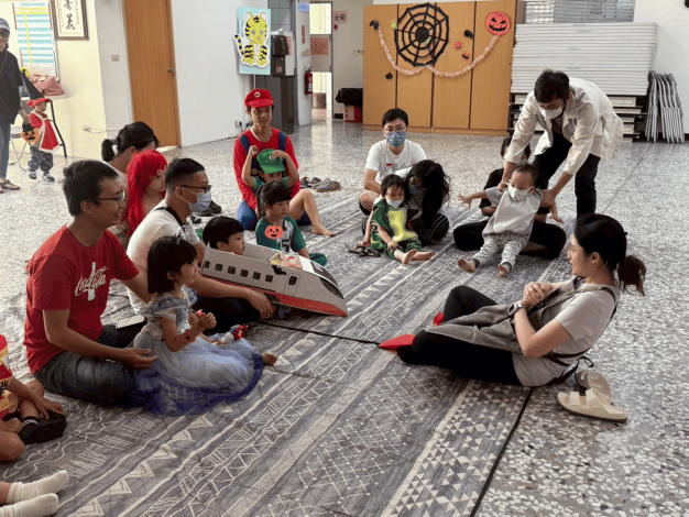 繪本《歡樂萬聖節》-2